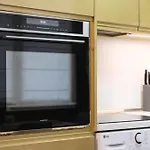 Cozy Loft With Jacuzzi Bath Near Center & Free Street Parking 아파트 *