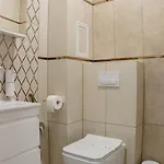 Cozy Loft With Jacuzzi Bath Near Center & Free Street Parking 아파트