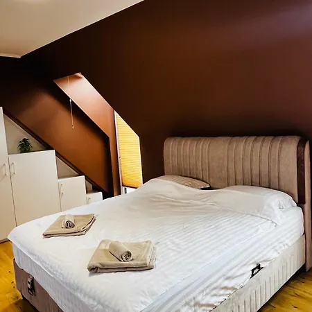 Heart & Honey - The Romantic Loft Апартамент