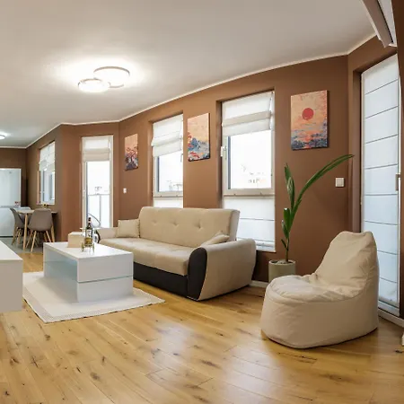 Apartment Cozy Loft With Jacuzzi Bath Near Center & Free Street Parking