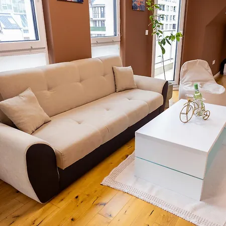 דירה Cozy Loft With Jacuzzi Bath Near Center